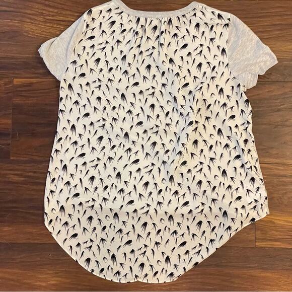 Ann Taylor LOFT top with knit grey front and black & cream design size Small B3 - Picture 3 of 3